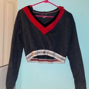 Tommy Hilfiger cropped long sleeve v-neck hoodie